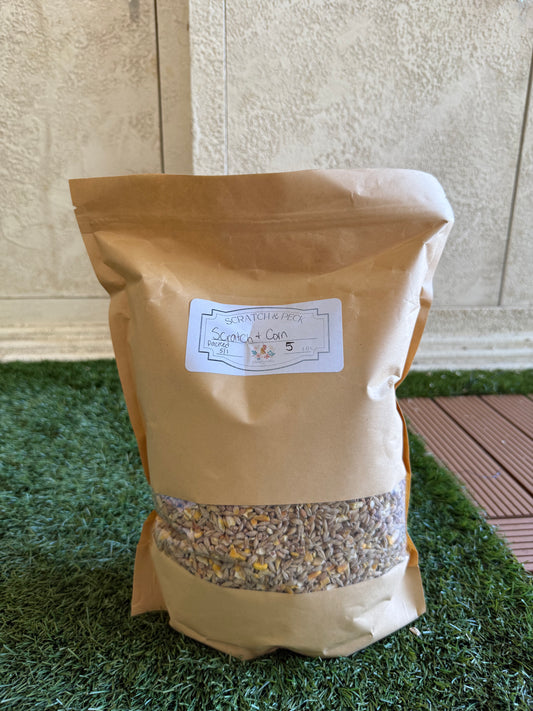 Scratch & Peck- Scratch & Corn (per pound)